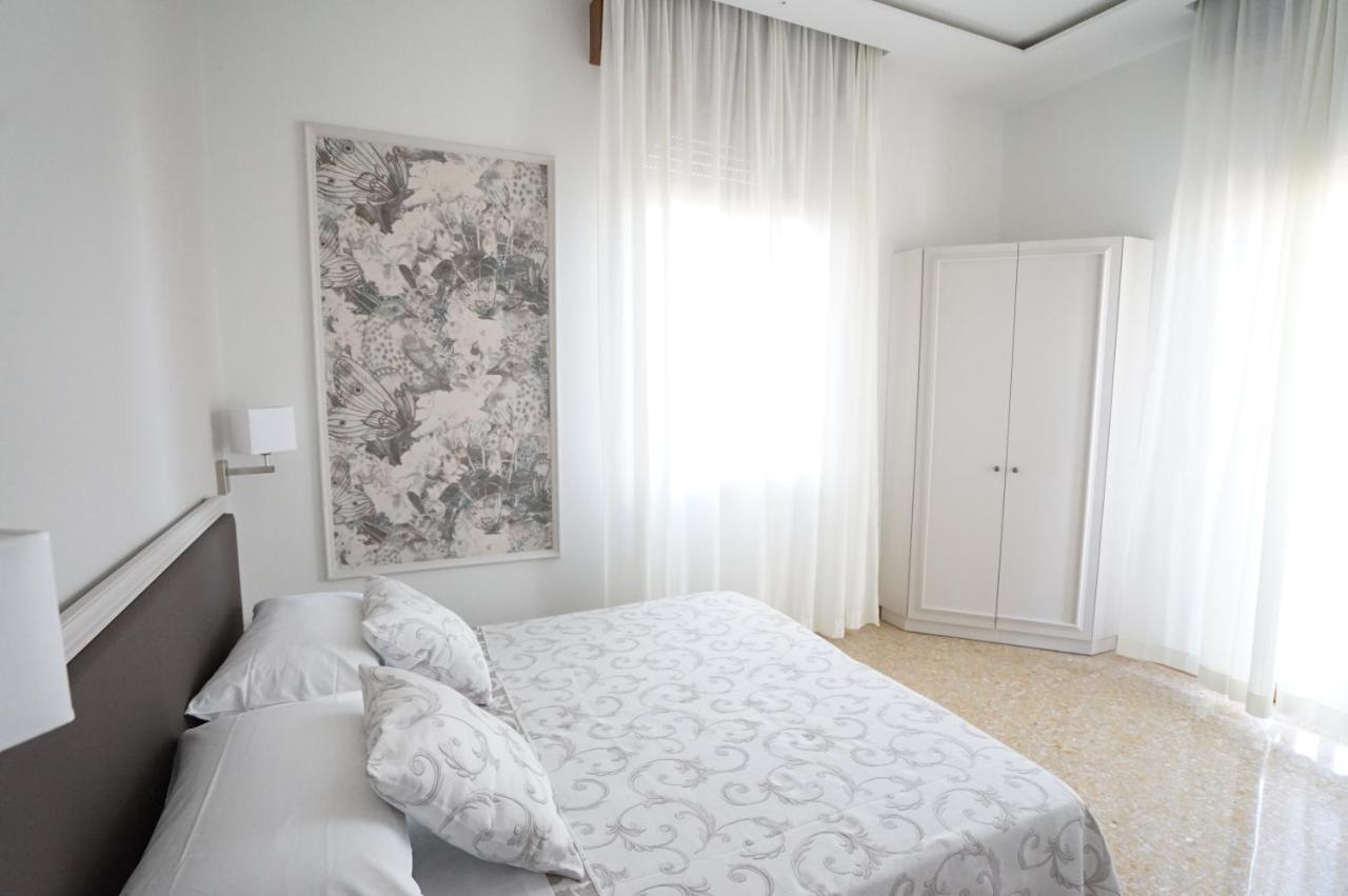 Hotel Villa Fulgida 卡托利卡 外观 照片