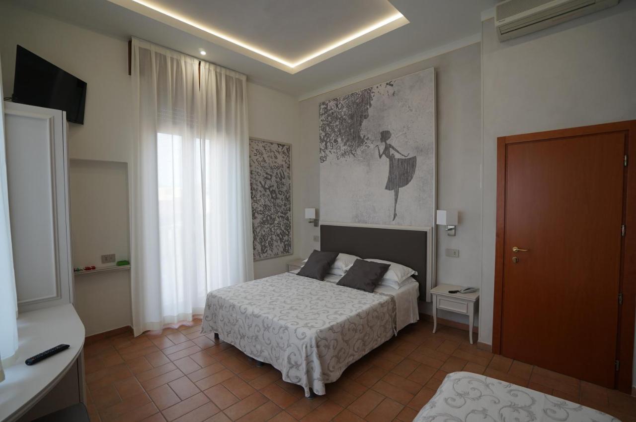 Hotel Villa Fulgida 卡托利卡 外观 照片
