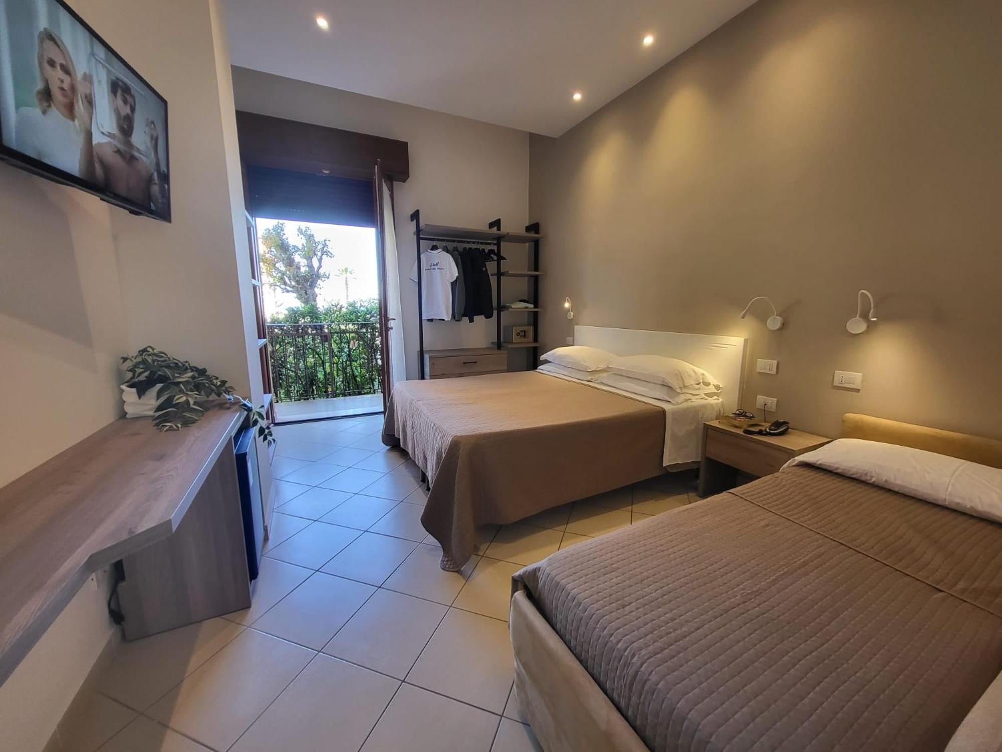 Hotel Villa Fulgida 卡托利卡 外观 照片