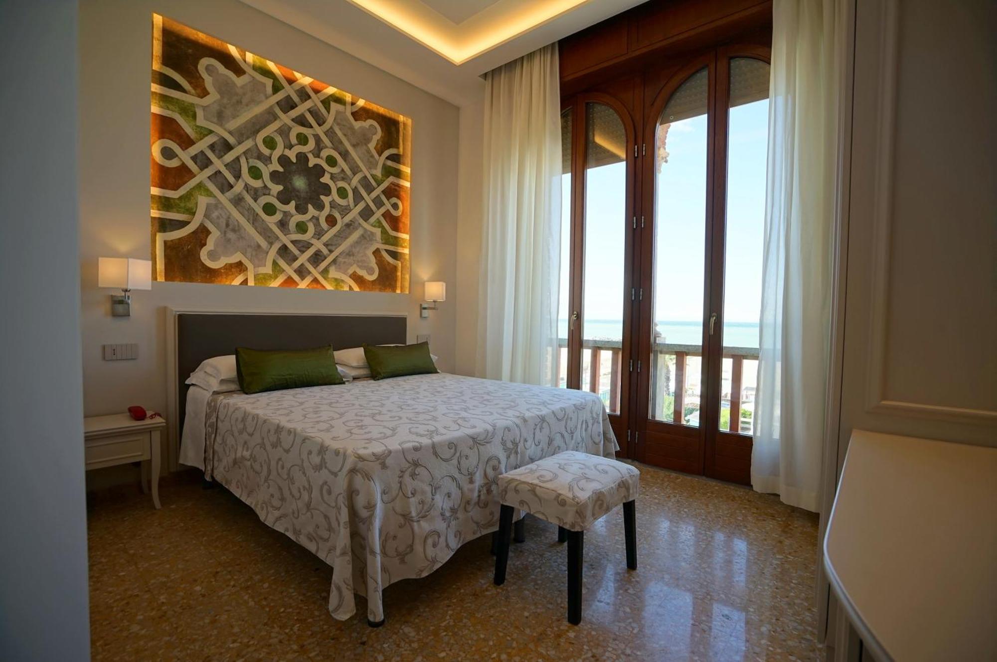 Hotel Villa Fulgida 卡托利卡 外观 照片